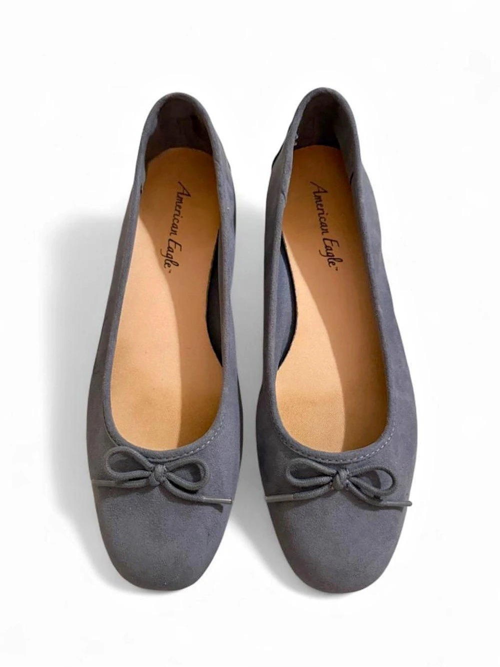 American Eagle Gray Bow Flats Like New